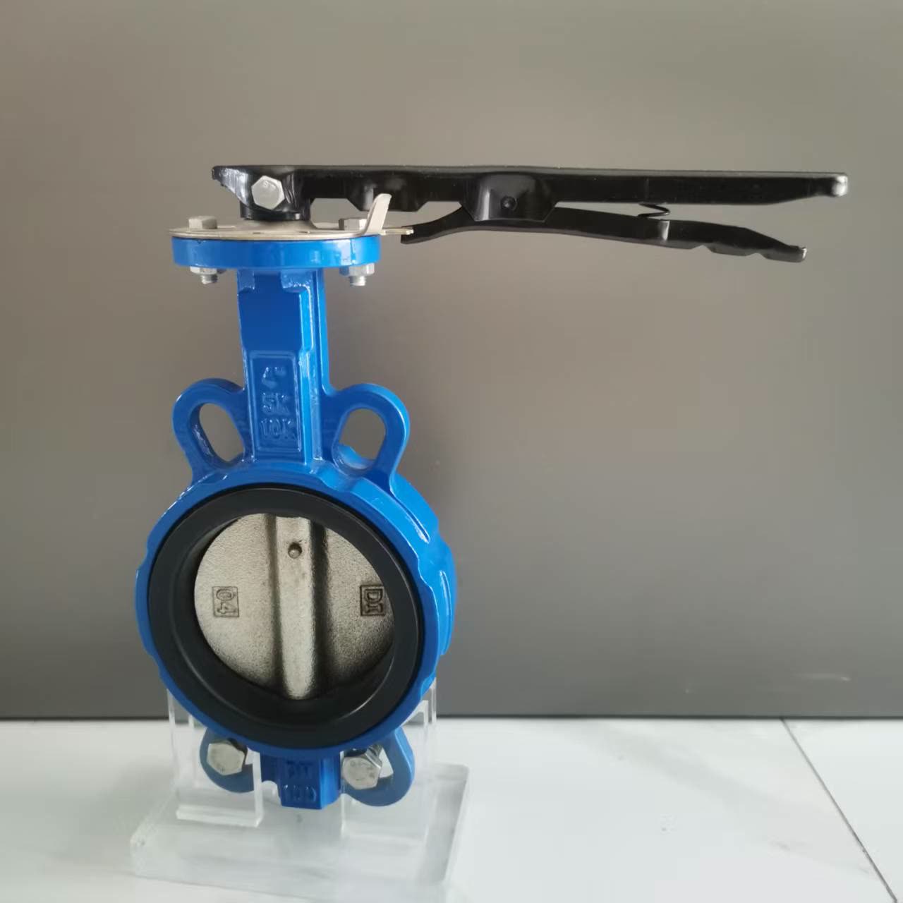 Wafer Butterfly Valve with Lever Handle (D71X) D71X · DN100 (4") · PN10 / PN16